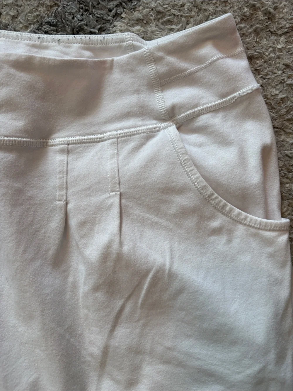 Lulu White Athletic Jogger capri
